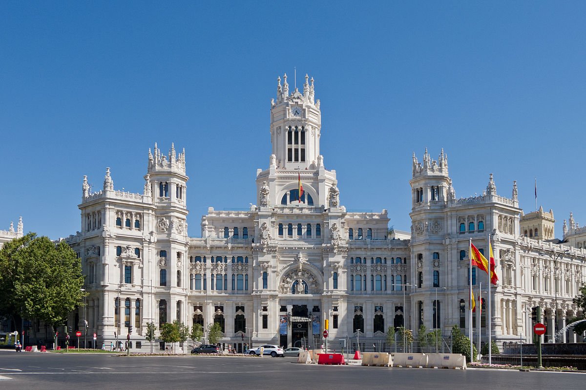 El Ayuntamiento de Madrid aprueba la normativa que cerrará más de 10.000 pisos turísticos