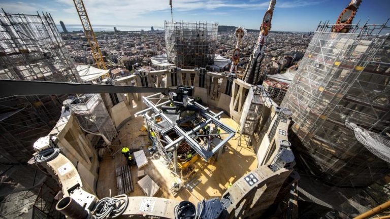 Lee más sobre el artículo La Sagrada Família pagará 4,5 millones de euros por la licencia de obras